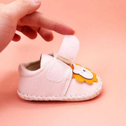 Baby Cartoon Bear Patched Pattern Soft Sole Shoes